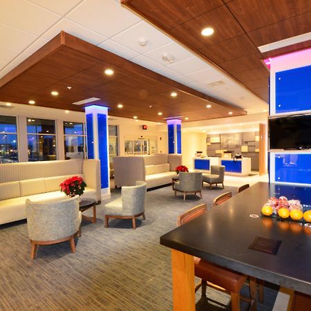 Holiday Inn Express & Suites Toledo South - Perrysburg By Ihg Eksteriør billede